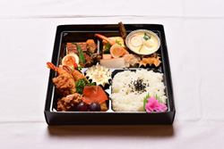 和弁当1500円